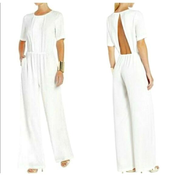 BCBGMAXAZRIA White Minimalist Backless Wide Legged Jumpsuit- Size Small- NWT - Picture 2 of 8